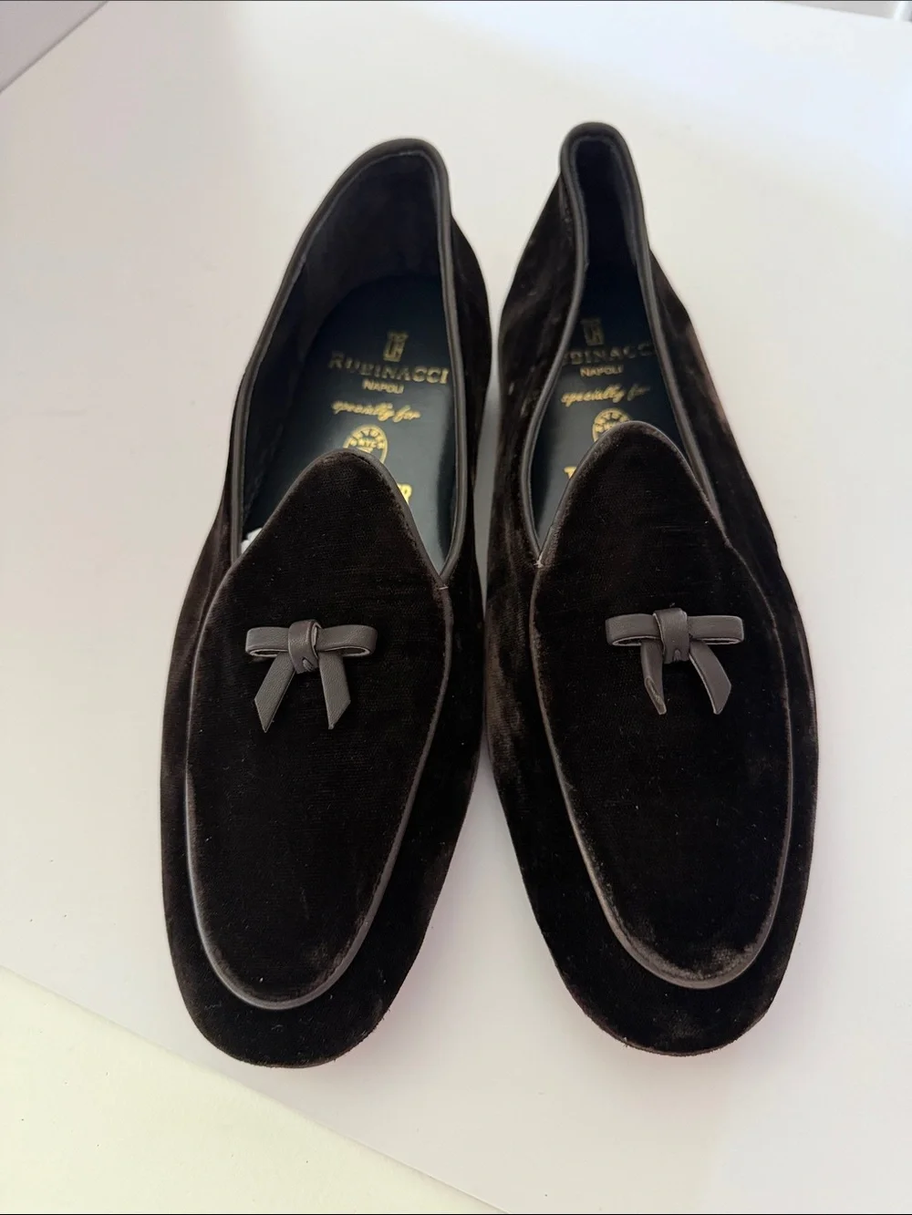 Todd Snyder Rubinacci Burgundy Velvet Tassel Slip-On Loafers Sz 42(9).  New Tub9